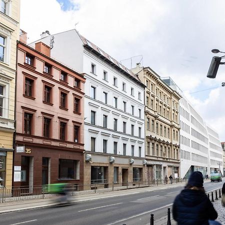 Shick Hostel Wrocław Eksteriør billede