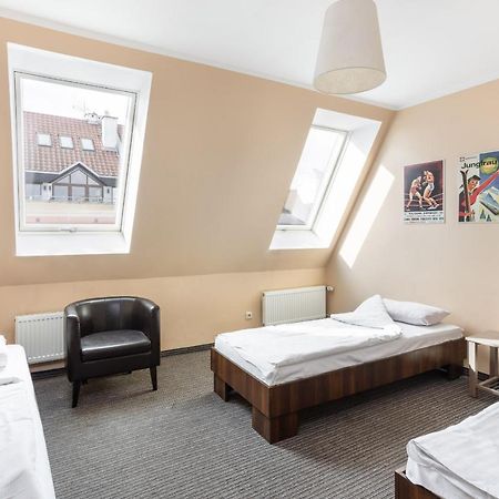 Shick Hostel Wrocław Eksteriør billede