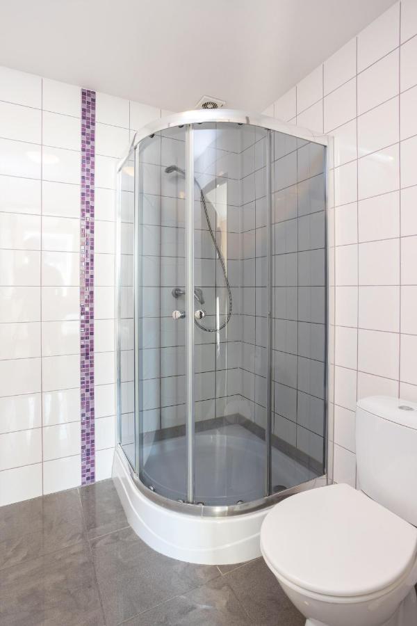 Shick Hostel Wrocław Eksteriør billede